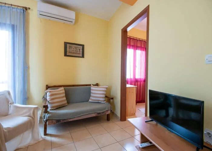 Niki\'S Apartment